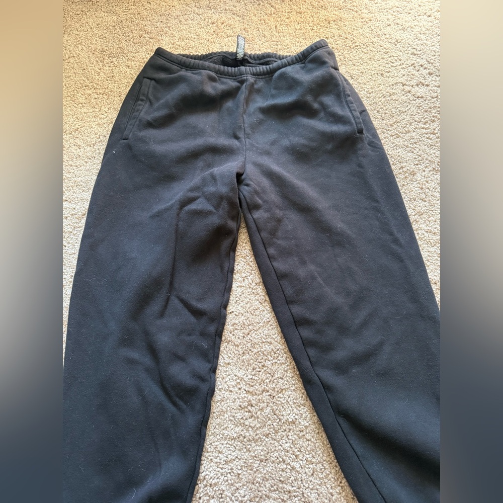 Skims Black Sweatpants